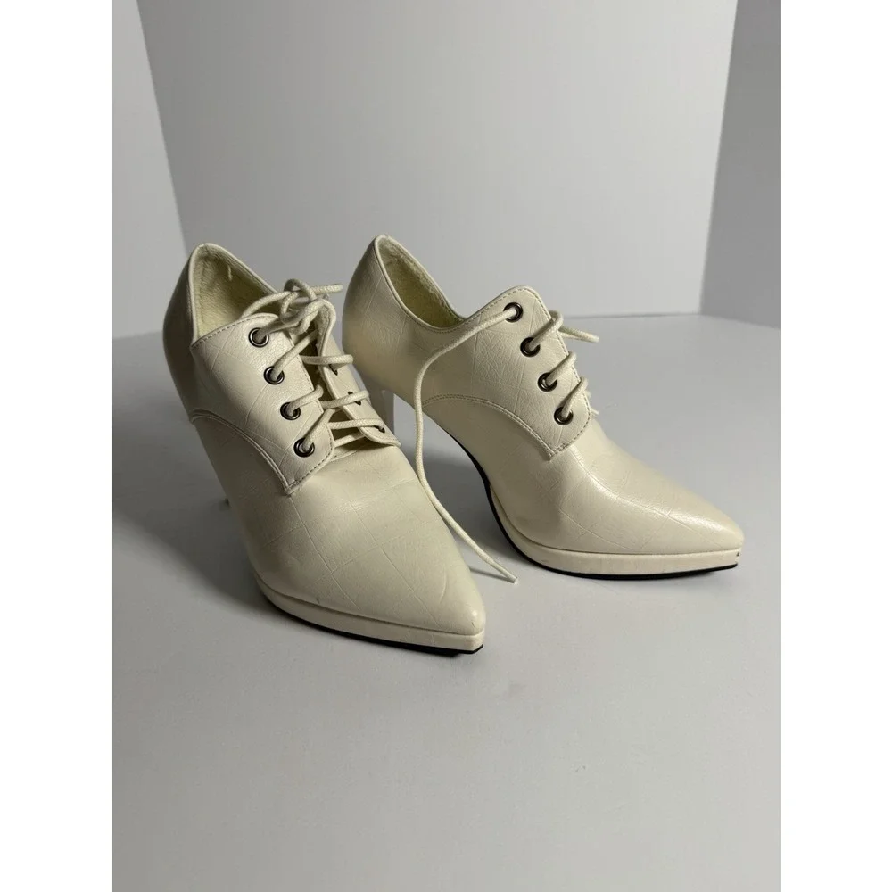 Cream Faux Leather Lace-Up Pointed Toe High Heels Size 6 W-36- Used- Good Cond - Picture 1 of 6